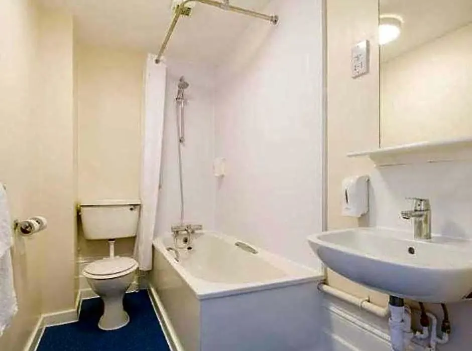 Travelodge Tunbridge Wells-1