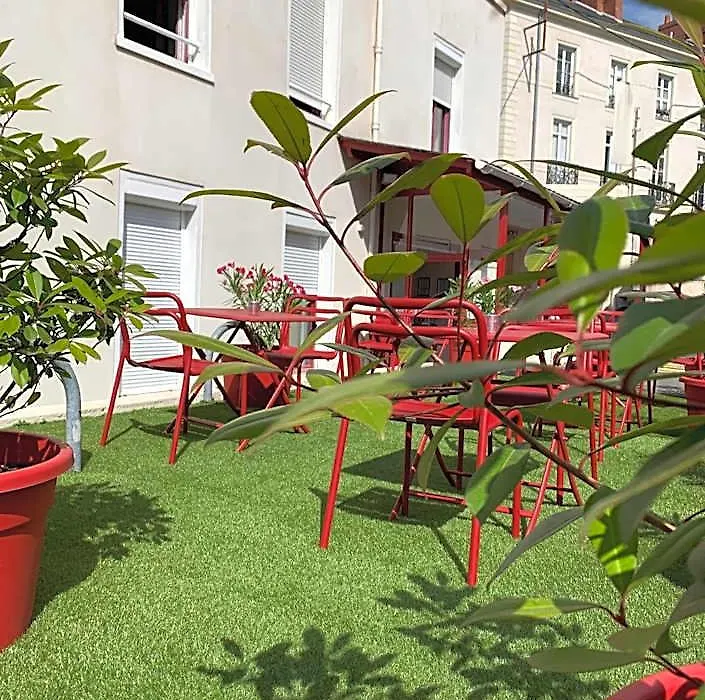 Logis Hotel Chateaubriand-1