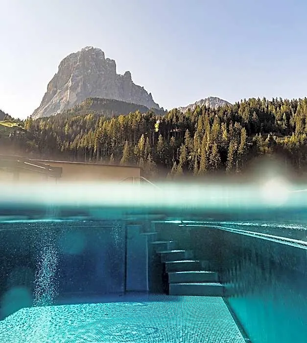 Hotel Touring Dolomites-1