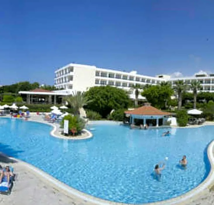 Avanti Hotel-1