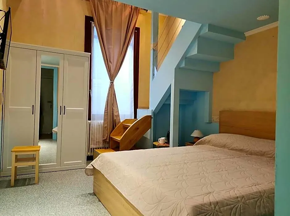 Venice Dose Suite-1
