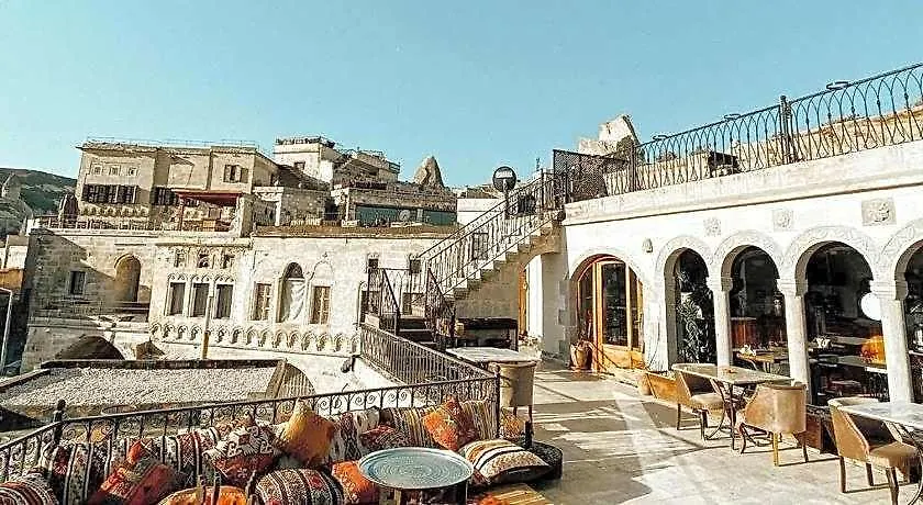 Caftan Cave Suites-1