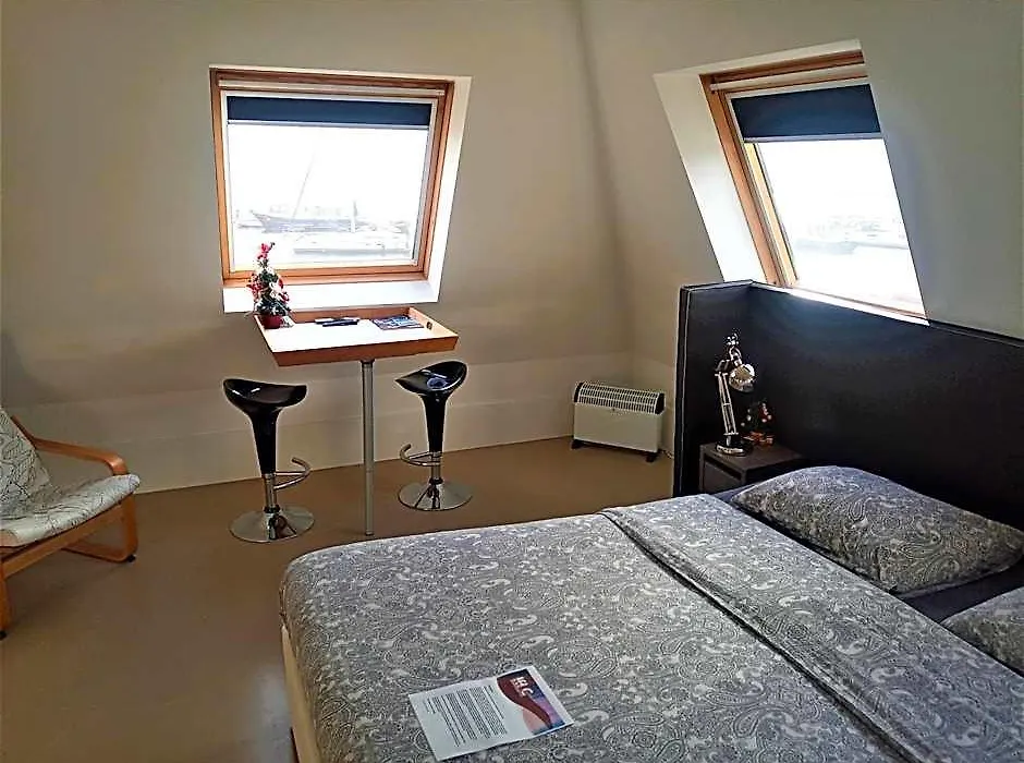 Kaap Hoorn Club Bed En Breakfast-1