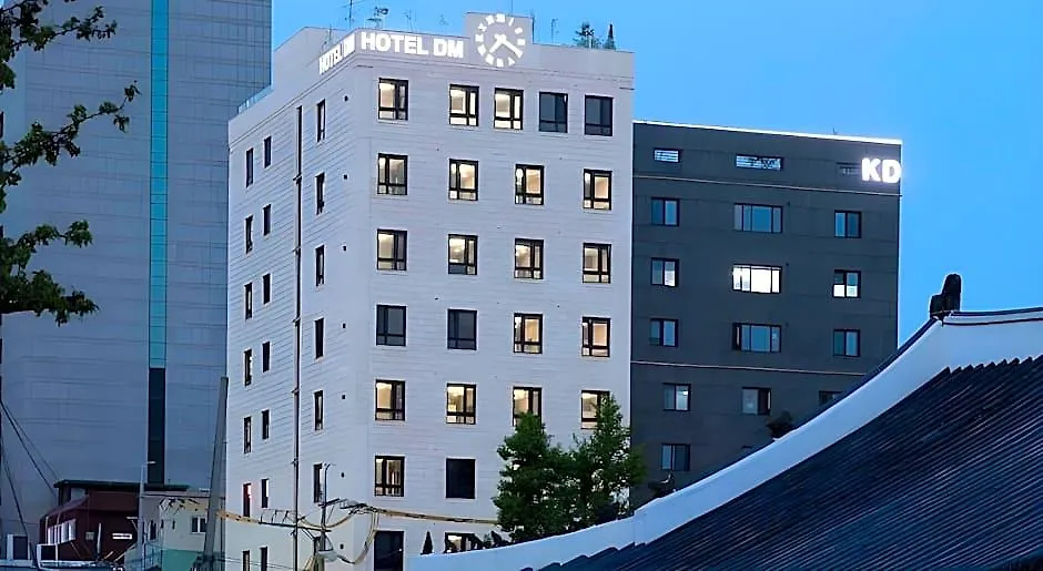 Hotel Dm-1