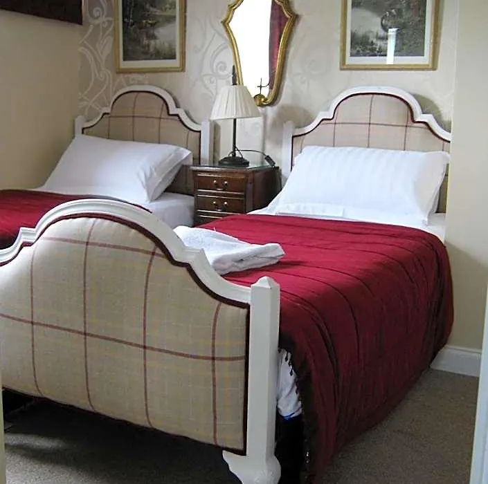 Holly Tree B&B-1
