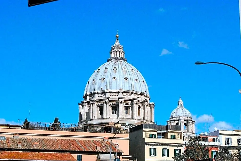 Di Fronte Alla Cupola-1