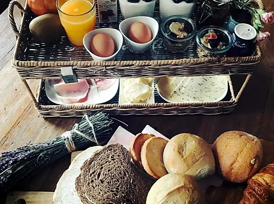 Bed&Breakfast aan de banis-1