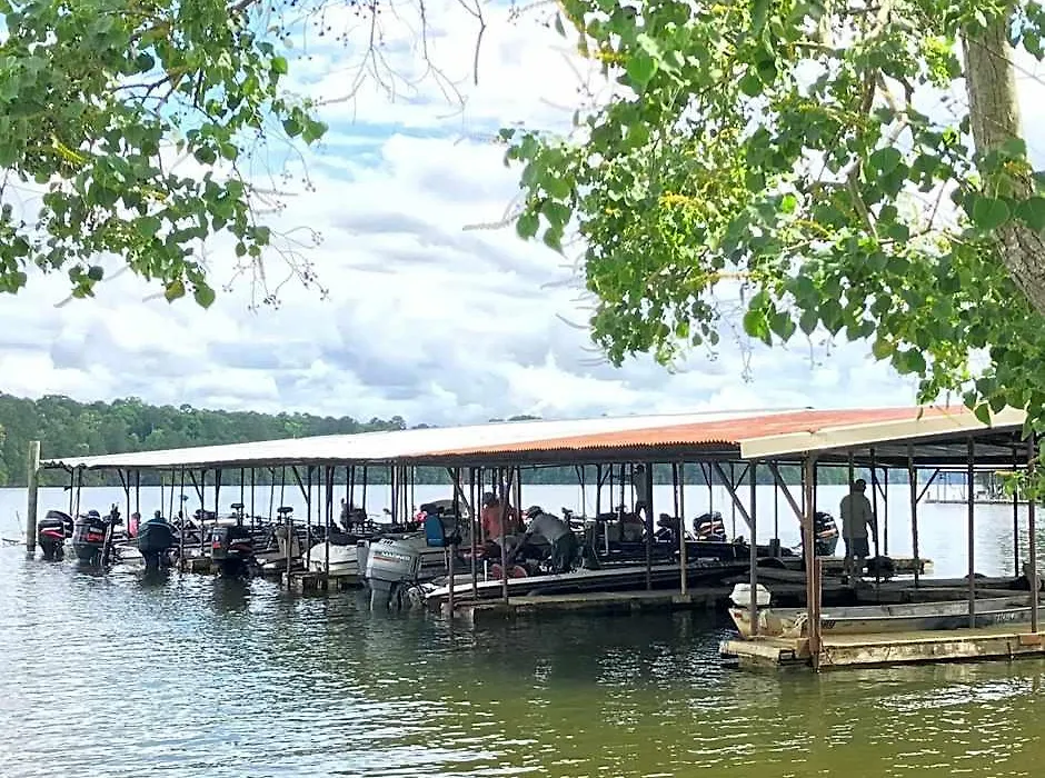 Alpine Lakeview Motel Room Wifi,Sandy Beach Boat Ramp,Pier,Marina,Bath House With Laundromat-1