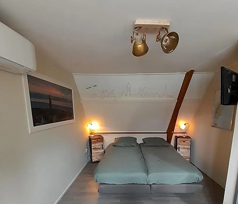 22Up Bed & Koffie-1