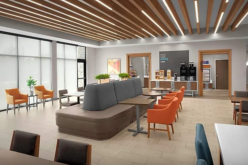 Holiday Inn Express & Sts Mccalla - Birmingham W-1