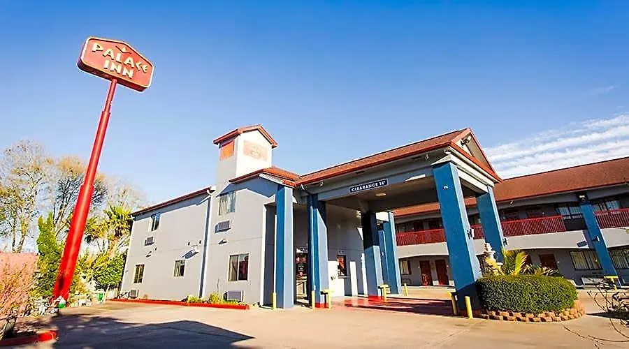 Executive Inn Bacliff-1