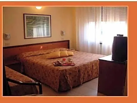 Hotel Moderno-1