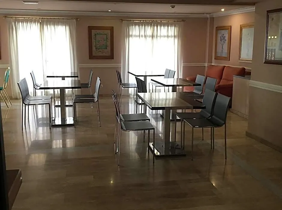 Hotel Avenida Leganés-1