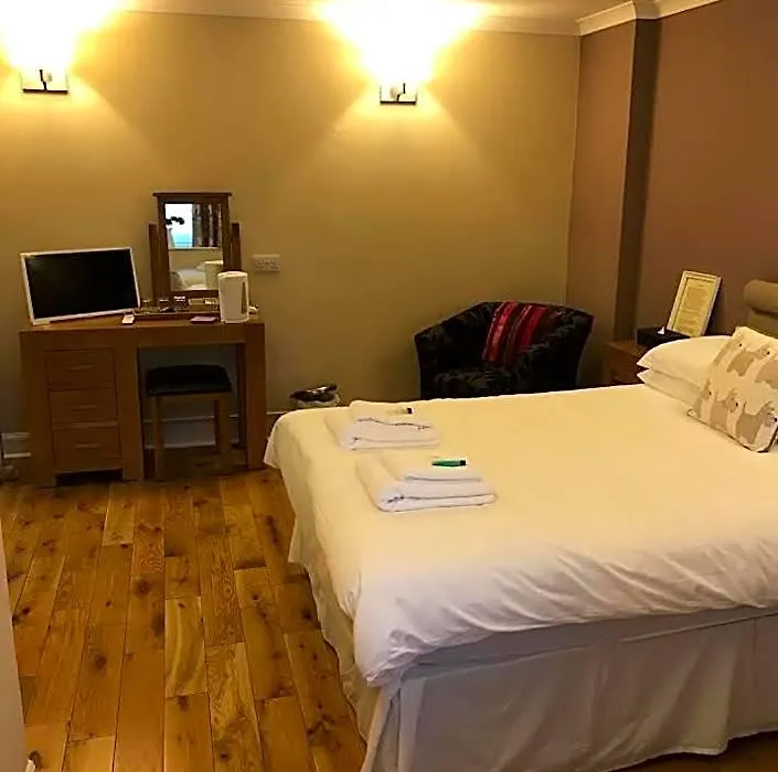 The Crown Hotel-1