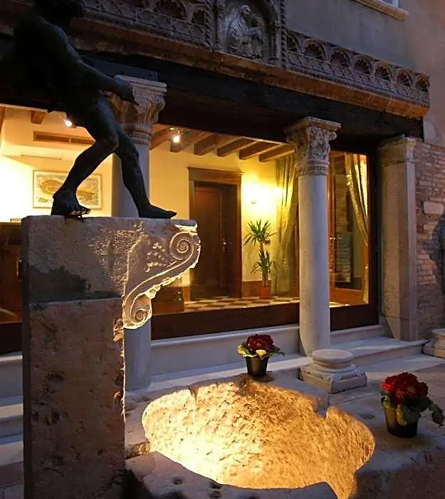 Hotel Al Ponte Mocenigo-1