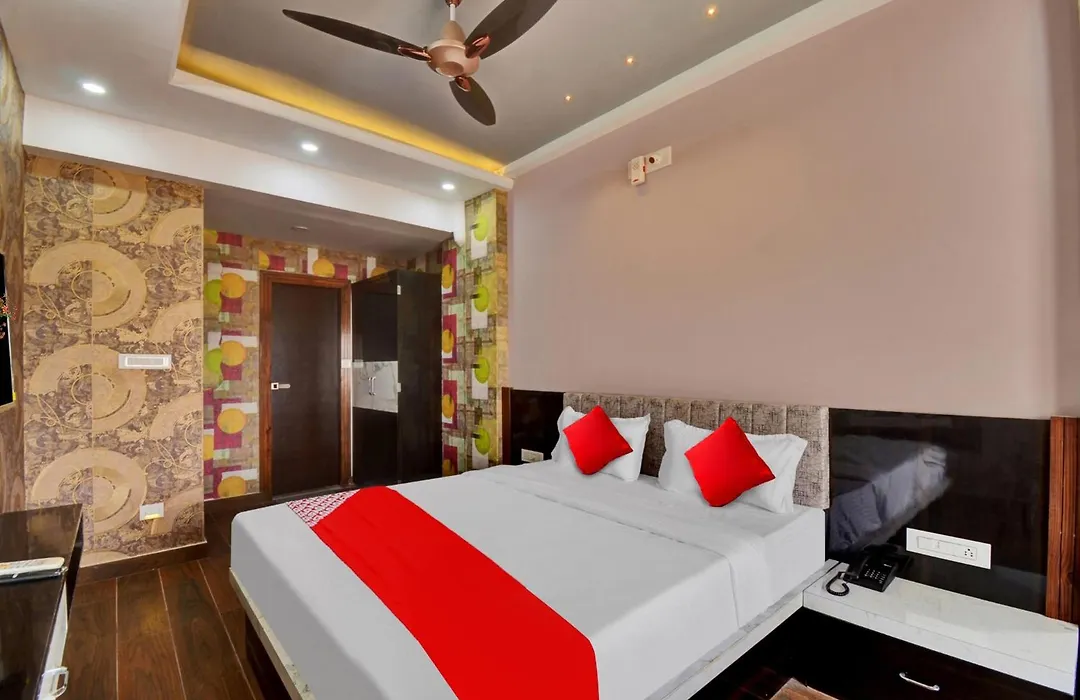 Hotel O 7 Star-1