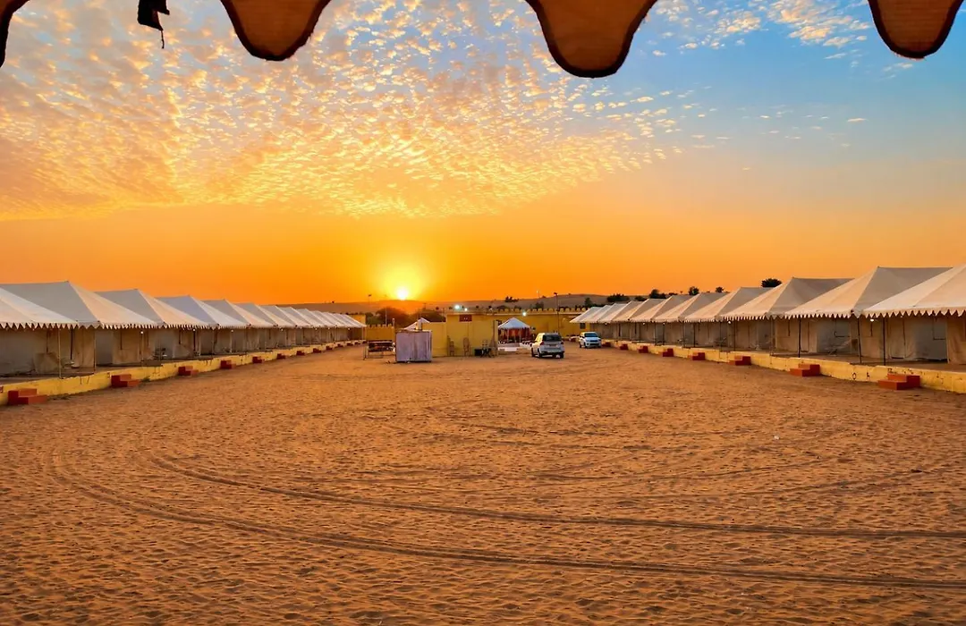 Melody Moon Desert Camp-1