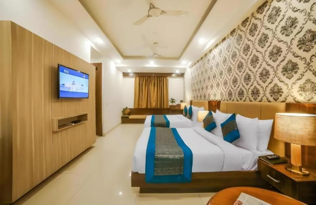 Hotel Almati Inn Near Igi Delhi Airport - With Free Airport Pickup-1