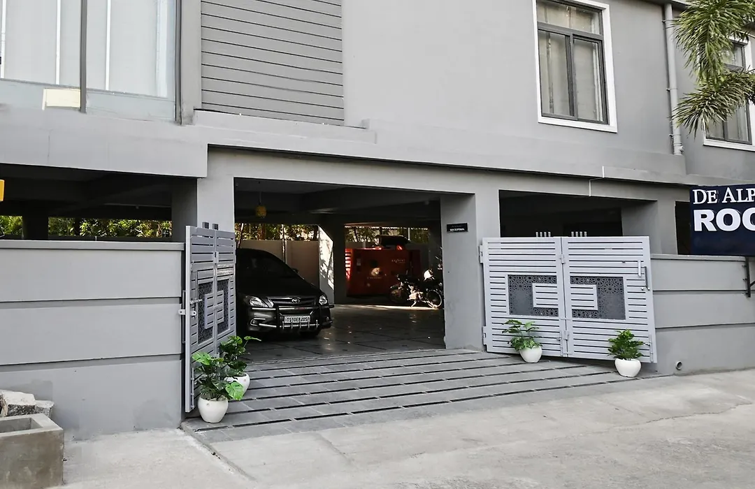Super Townhouse De Alphabet Karmanghat-1
