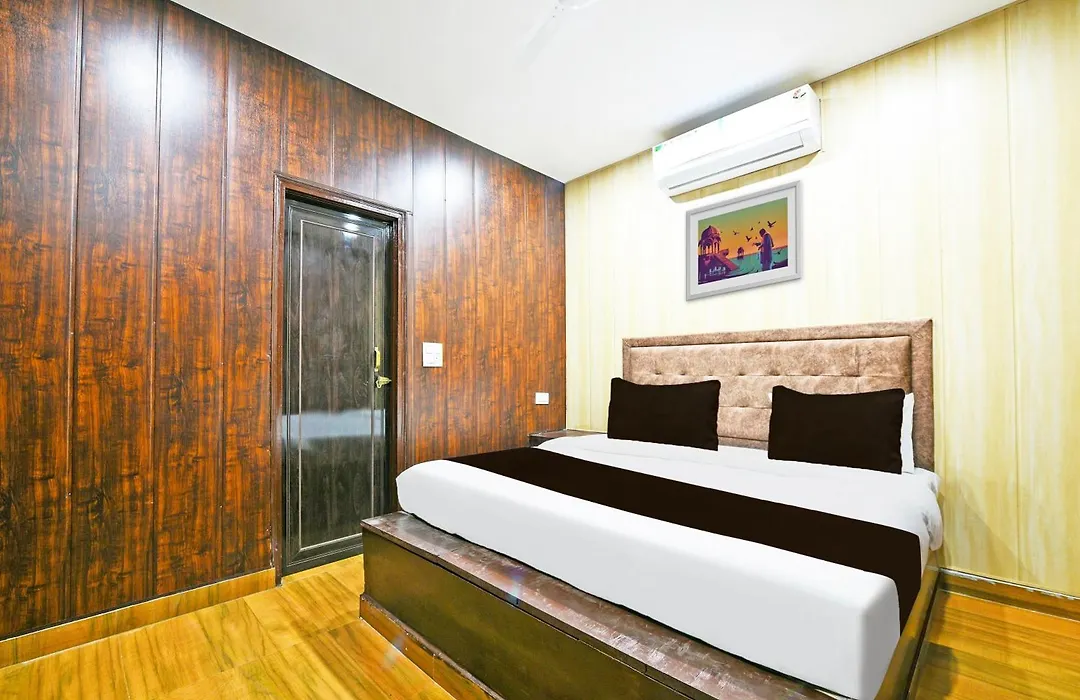 Hotel O By Oyo Lavish-1