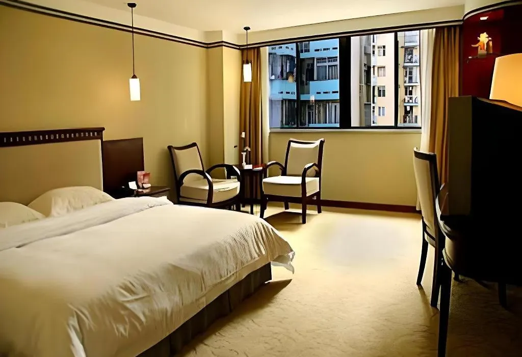 Friendship Hotel-1