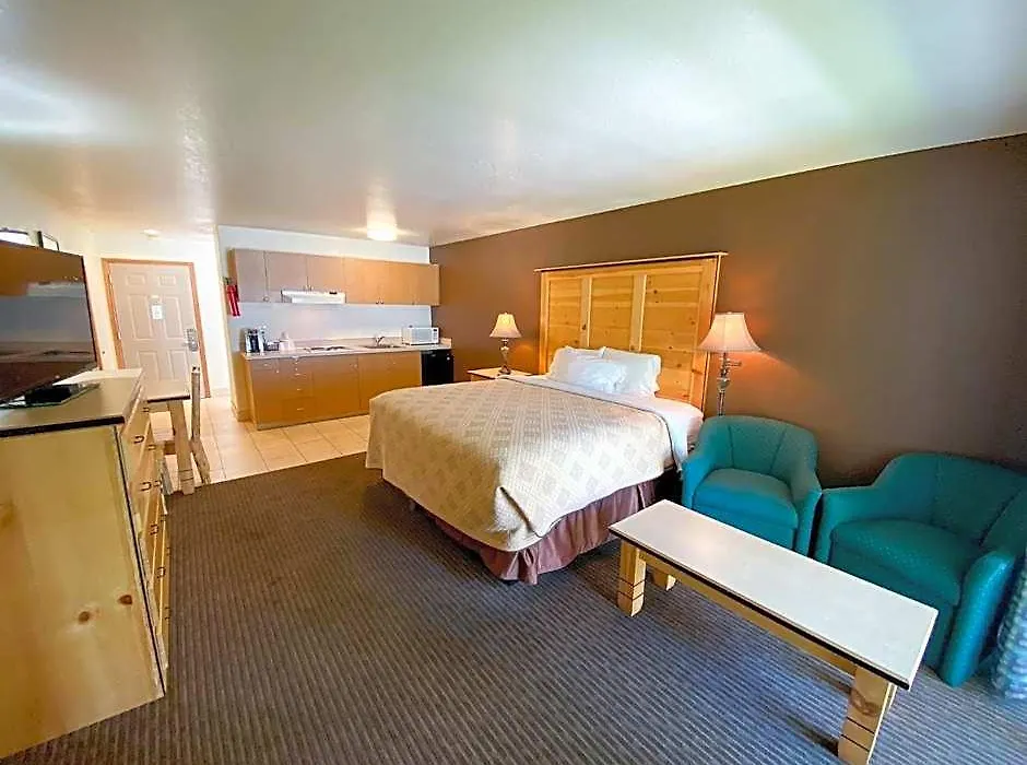 Sisters Inn & Suites-1