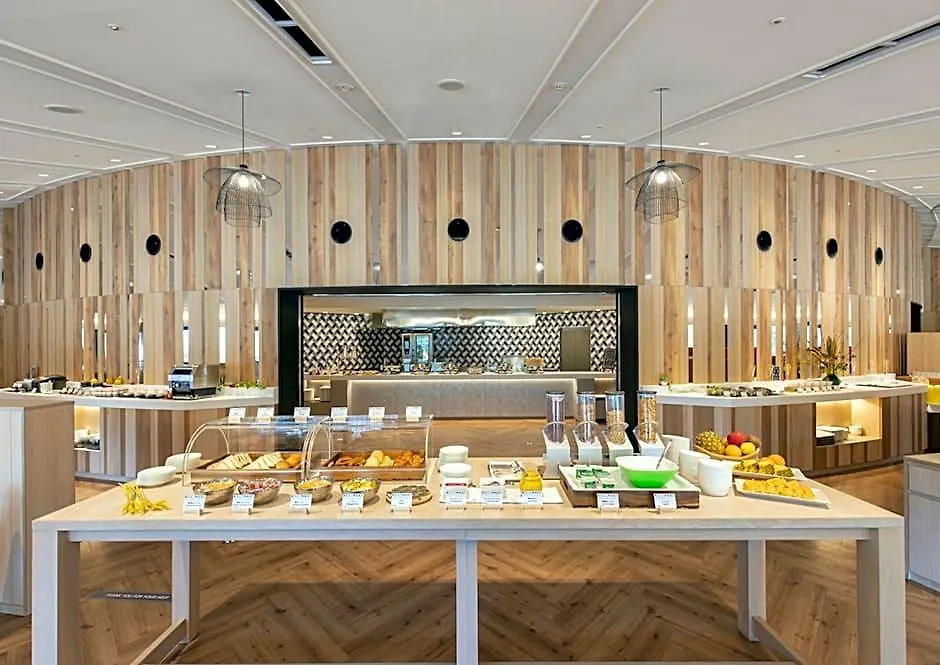 Ana Holiday Inn Resort Kuroyon By Ihg-1