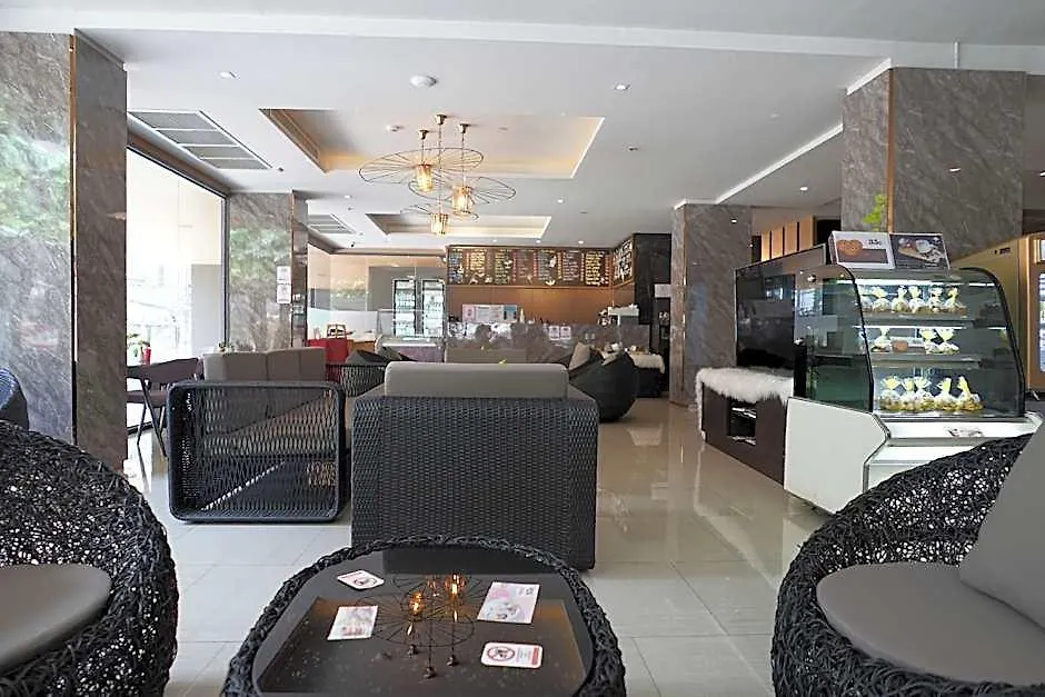 De Prime Rangnam Hotel-1