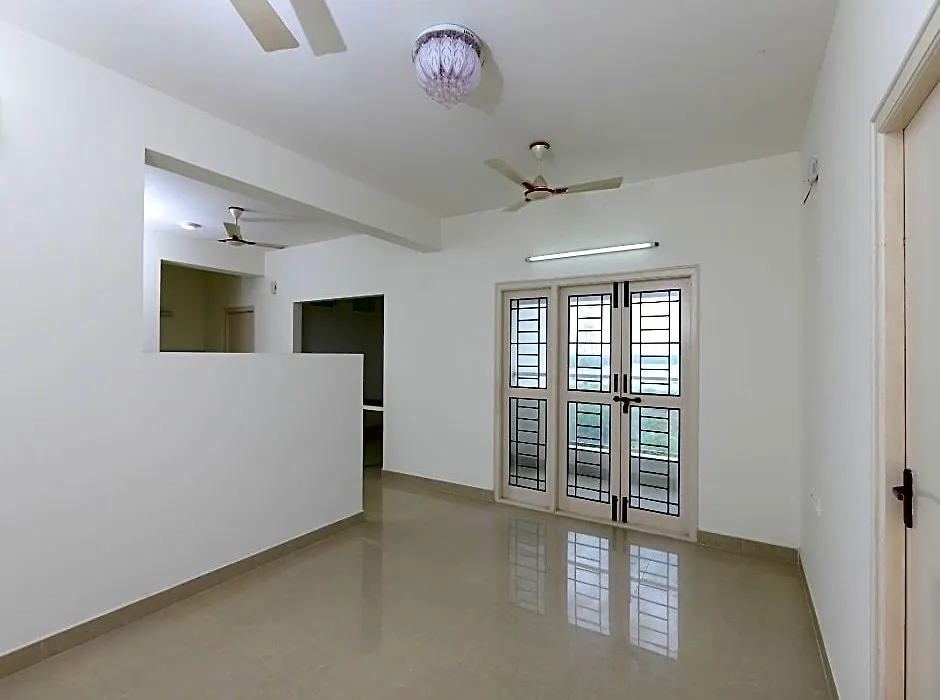 Oyo Flagship 14716 Omr Kelambakkam-1