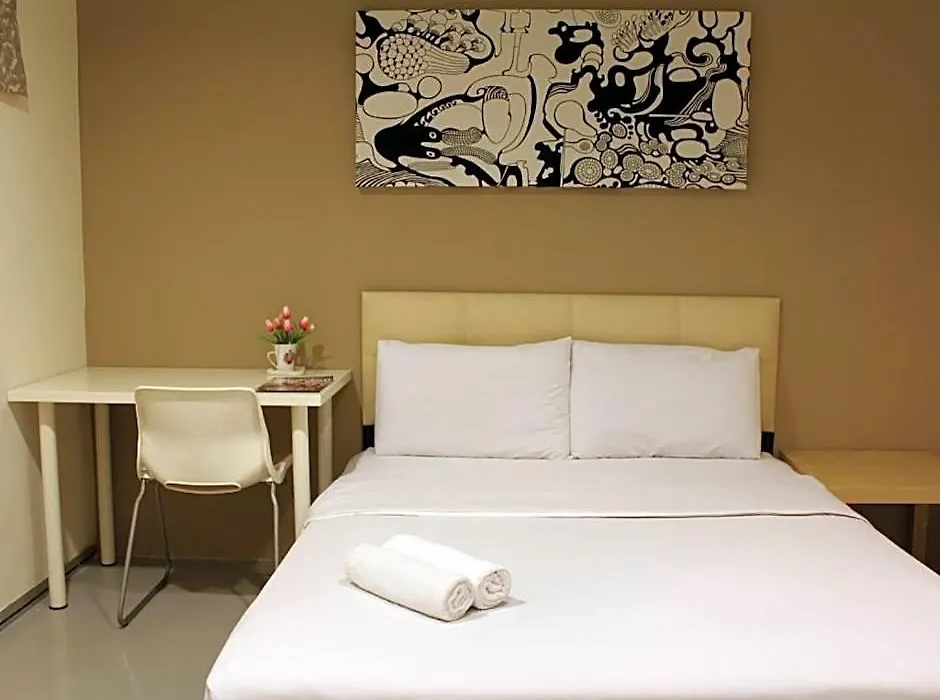 7 Star Boutique Hotel-1