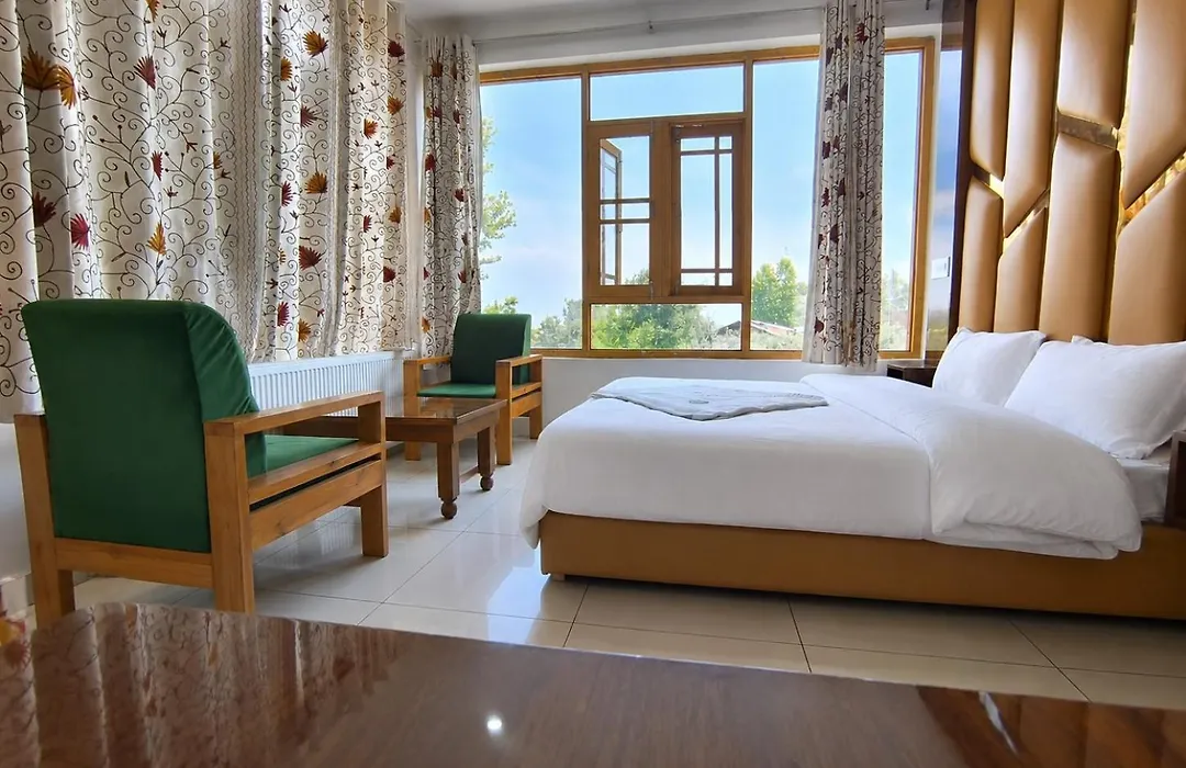 Gulmarg Gs Residency Hotel-1