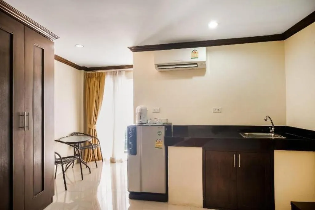Oyo 232 Patong City Hometel-1