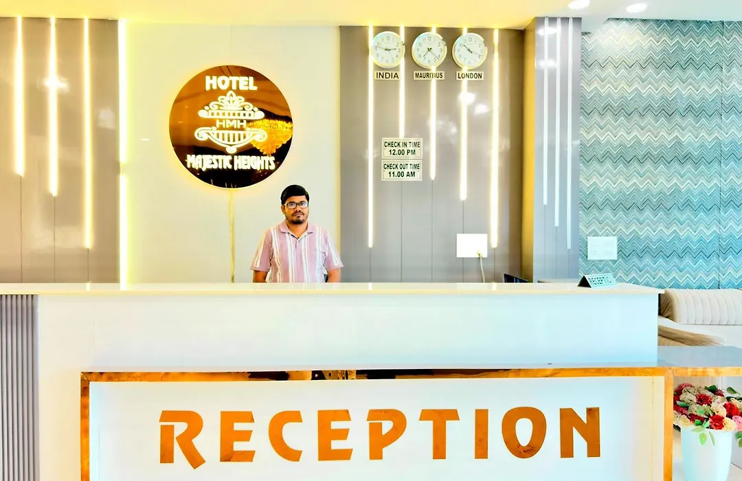 Hotel Majestic Heights-1