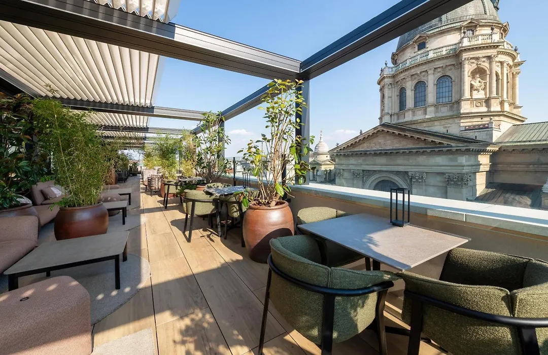 Radisson Collection Hotel, Basilica Budapest-1