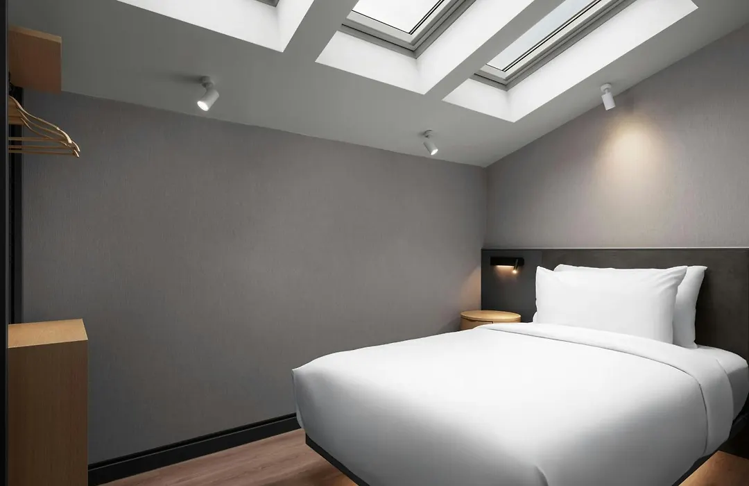 Aloft By Marriott Istanbul Karakoy-1