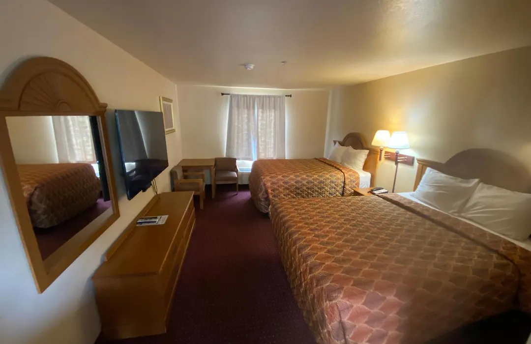 Sunshine Inn-1