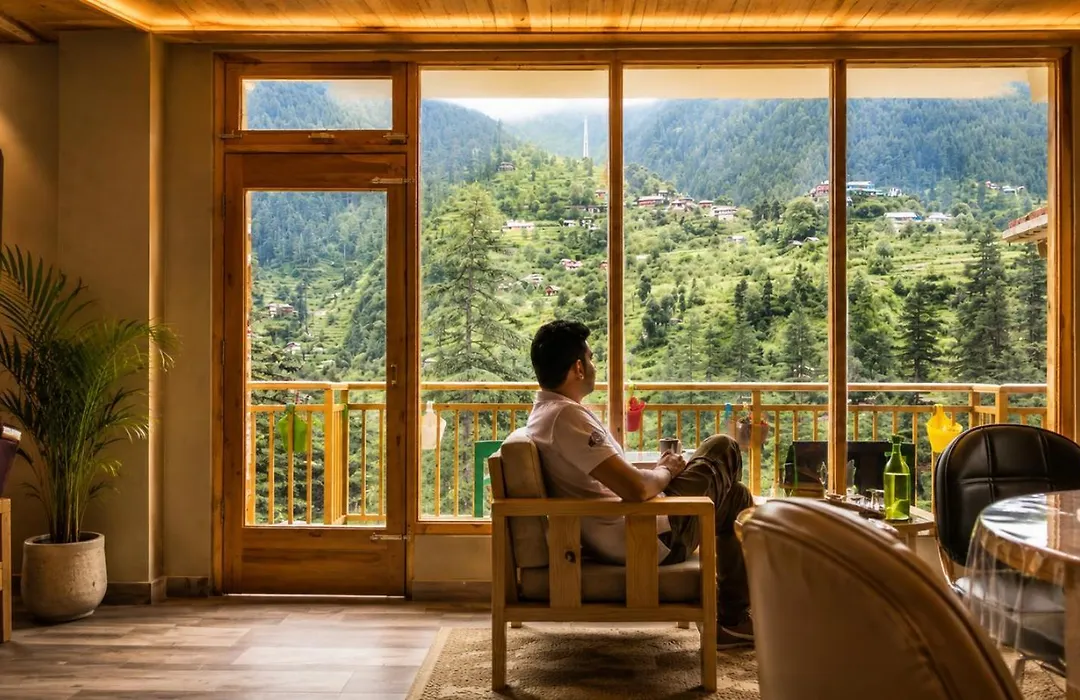 The Woodpecker Inn Jibhi-1