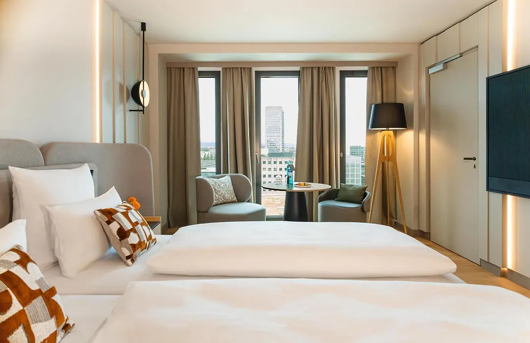 ATLANTIC Hotel Frankfurt-1