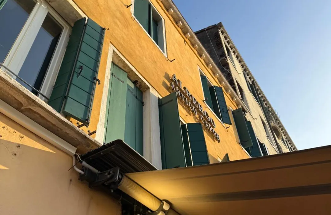 Experience Hotel Antico Capon-1