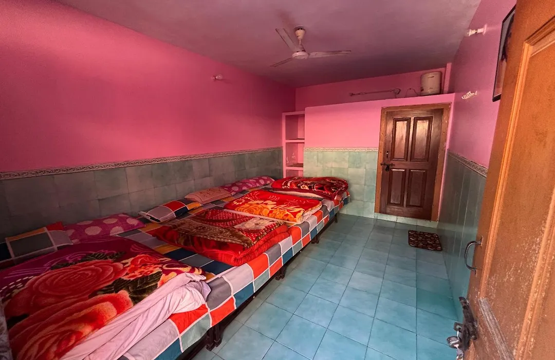 Omji Ashram - Tapovan Kuti-1