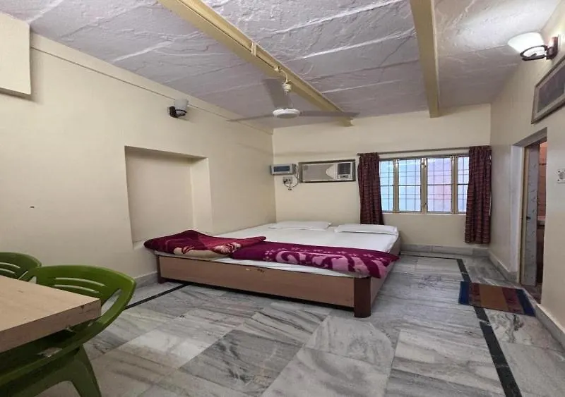 Sri Venkateshwar Lodge-1