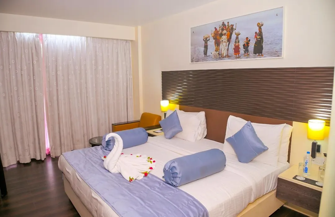 Ambar Sarovar Portico-1