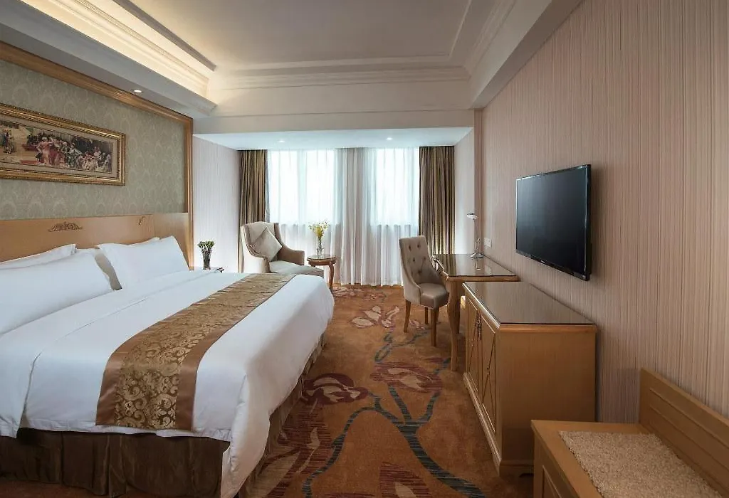 Vienna Hotel Dongguan Shatian Humen Port-1