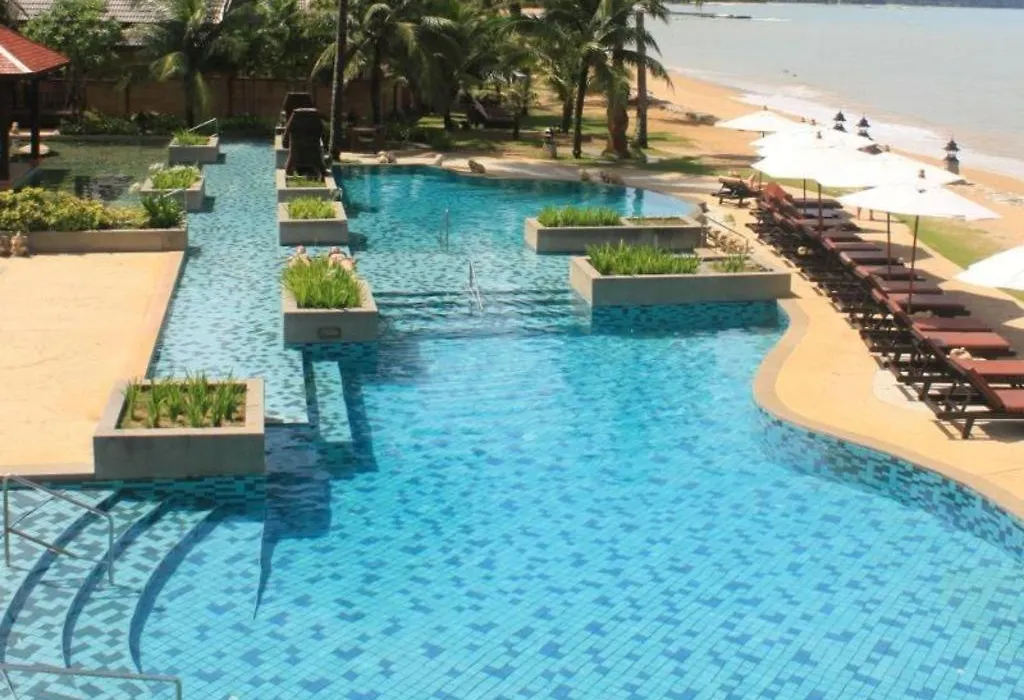 Mukdara Beach Villa & Spa Hotel-1