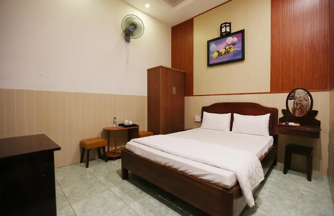 Minh Quang Hotel-1