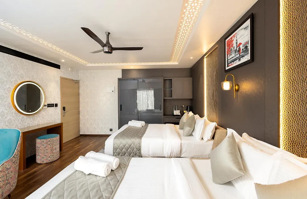 Paramount Residency-1