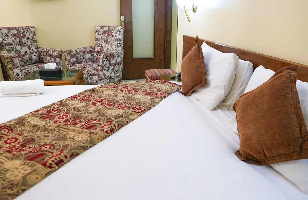 Orient Prince Hotel-1
