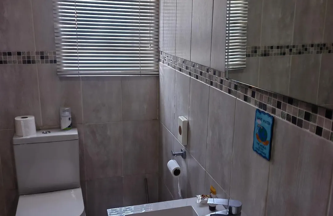 Ya Rocka Guest House-1
