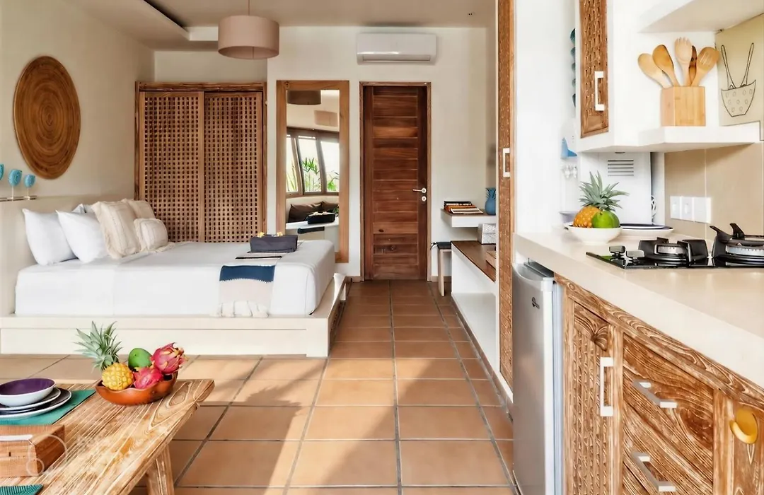 Utopic Seminyak Studio Apartments-1
