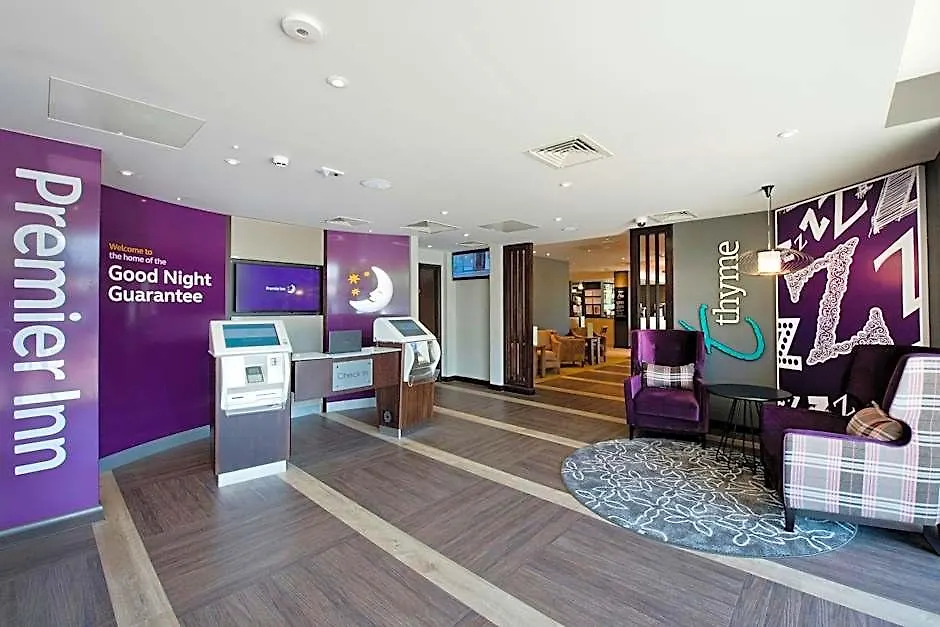 Premier Inn Milton Keynes Central-1